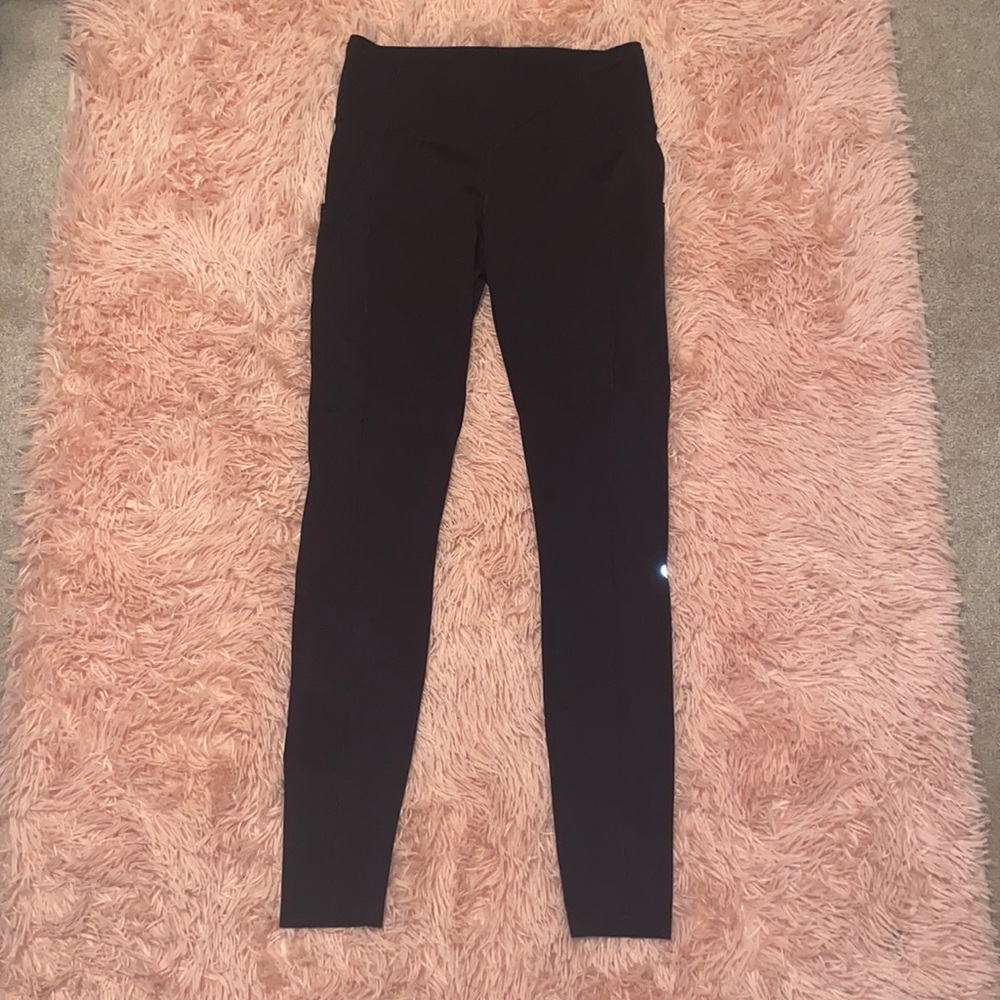 Black fast and free lululemon leggings